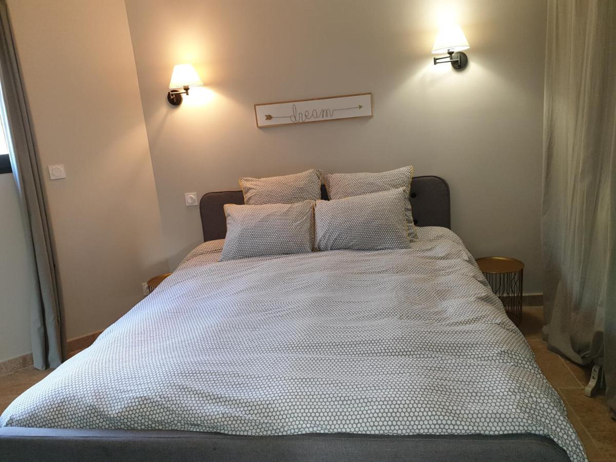 Bed and Breakfast Cosy Wood House Laubressel Exterior foto